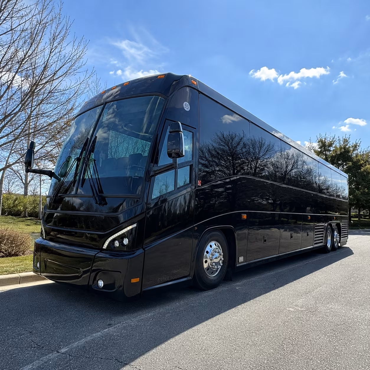 charter buses for simi valley church retreats and overnight trips