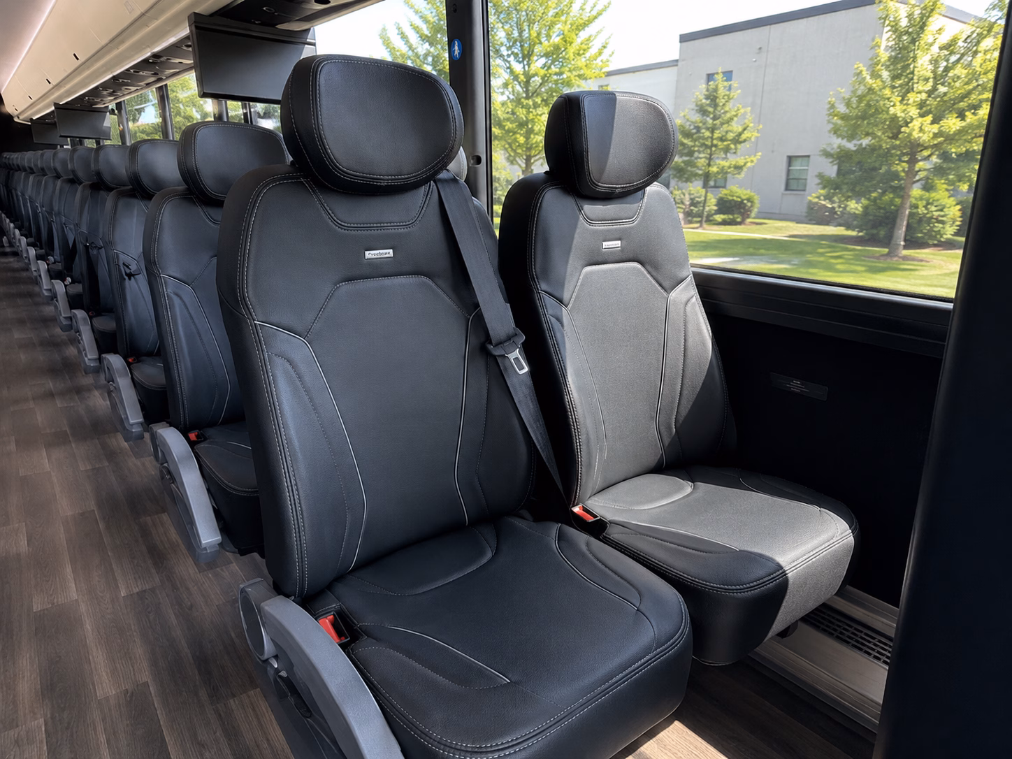 charter buses for simi valley weddings at nearby ranch and golf venues