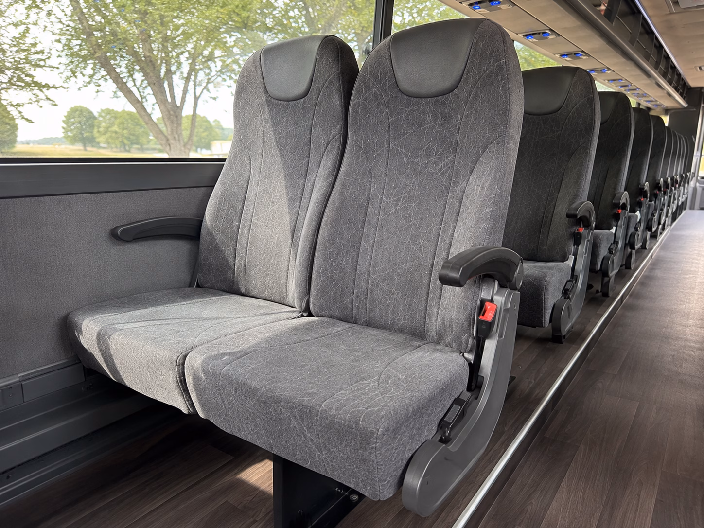 rehearsal dinner buses and full wedding weekend transportation