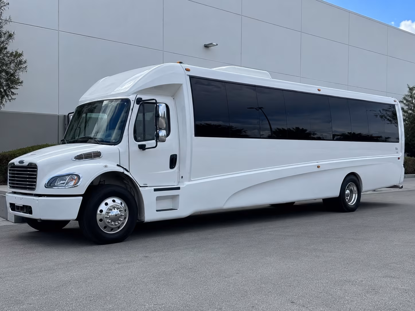 santa barbara wine country santa ynez valley party bus rental