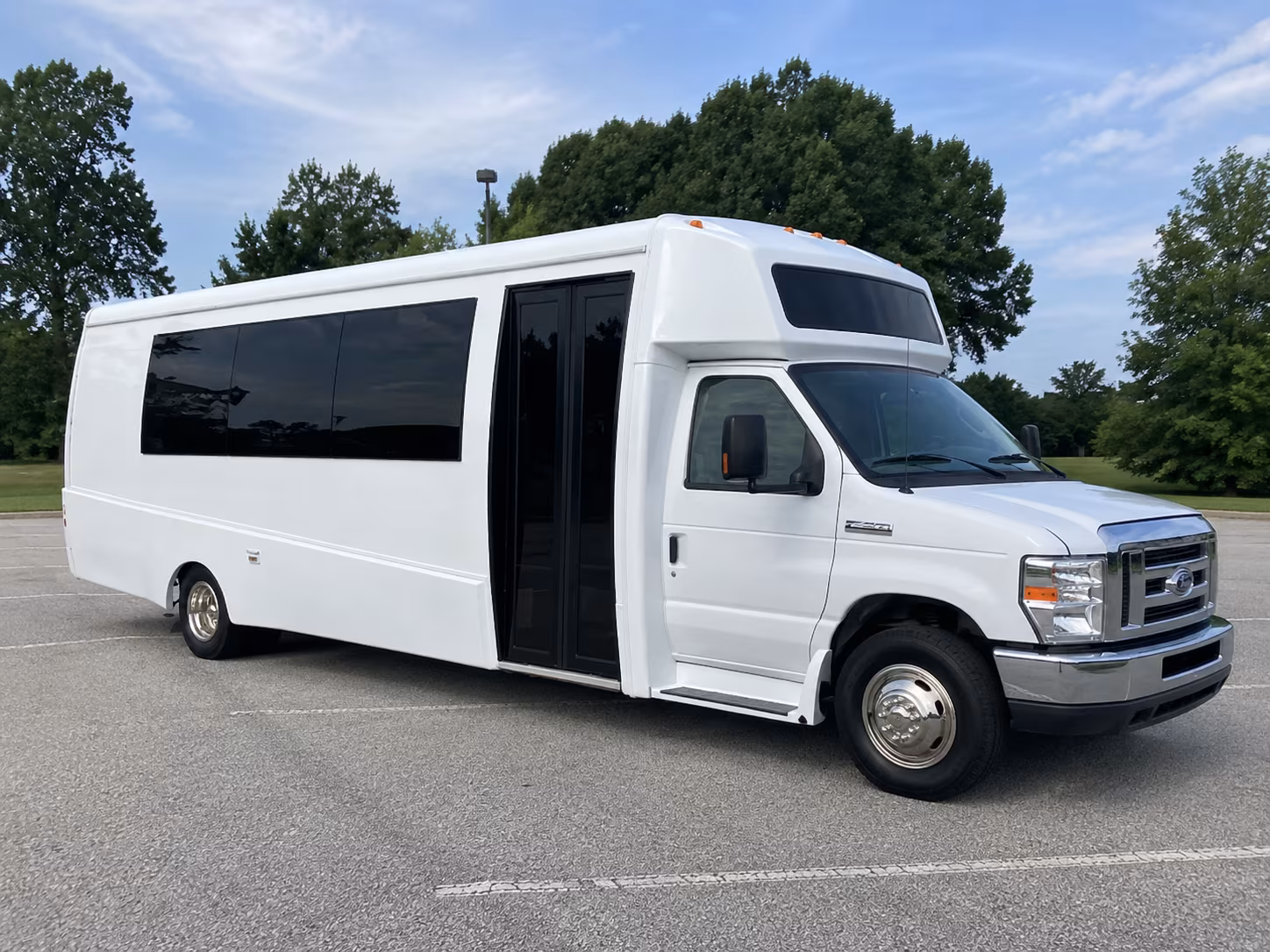 simi valley 18 passenger party bus